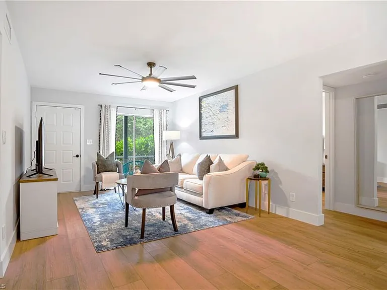 1275 7th Ave N #201 — Photo 12