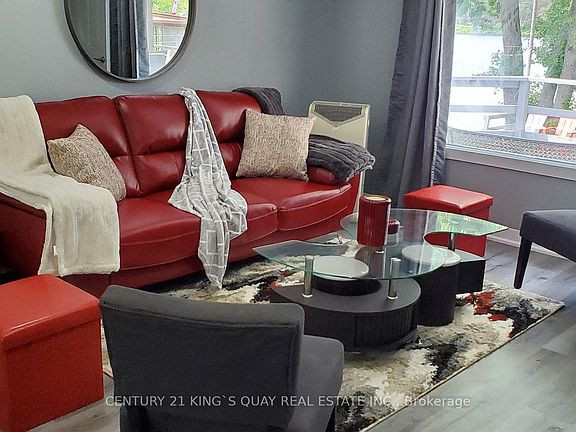 5th image of 24 Cosy Cove Ln