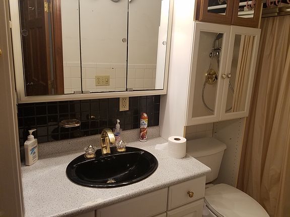 3rd image of 6225 Grandview Dr