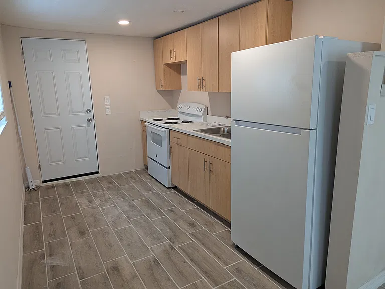 114 Condor Rd — Photo 5