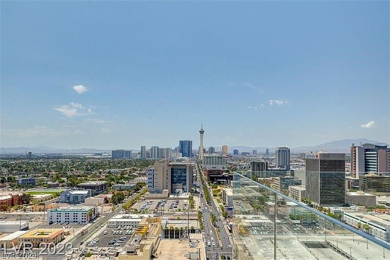 1st image of 150 N Las Vegas Blvd #1712