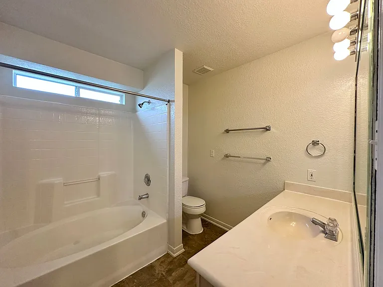 2508 Edgefield St — Photo 22