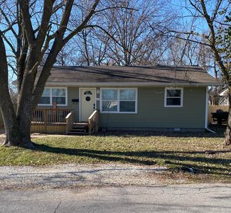 609 S Howard Burton Dr, Centralia, MO, 65240