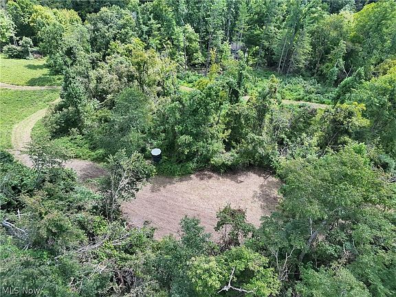 3rd image of Spence Hill Rd