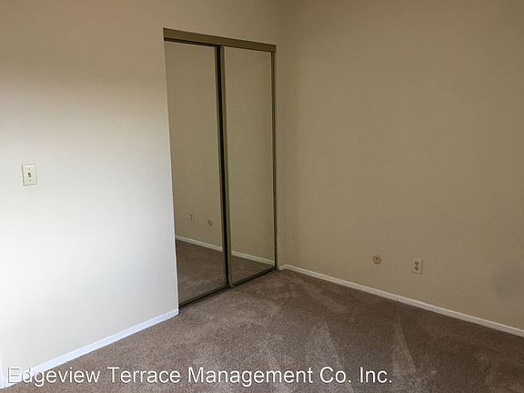 5th image of 416 88th St APT 6