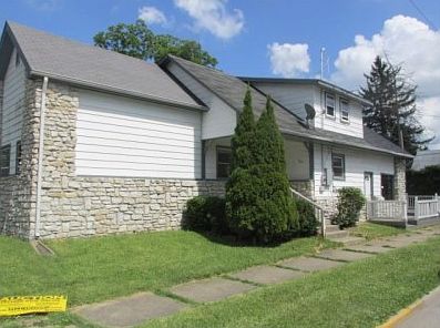 2nd image of 489 W Mechanic St