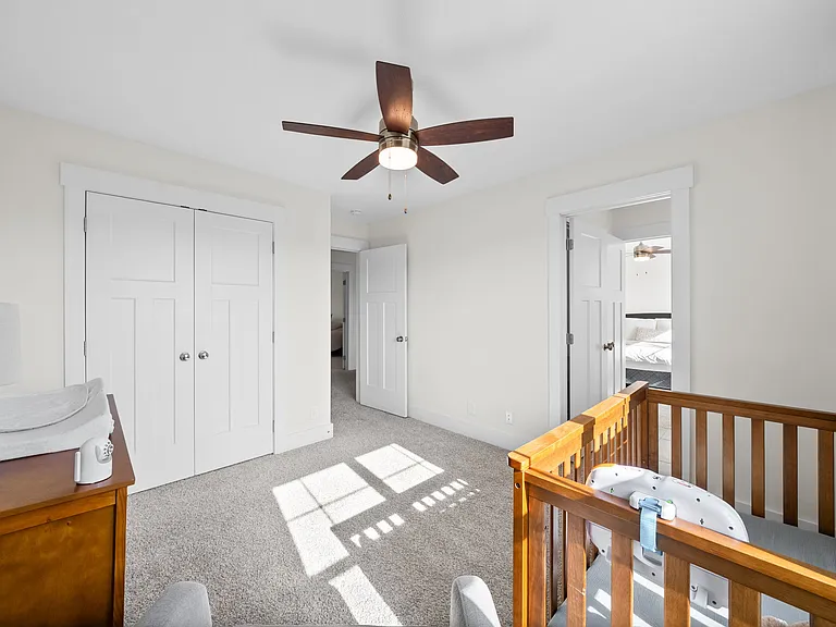 354 Frontier Dr — Photo 30