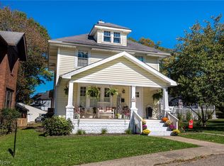 1520 Prospect St, Coshocton, OH 43812