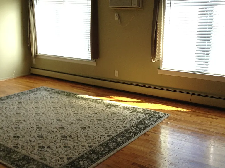 721 W Maple Rd #66 — Photo 2
