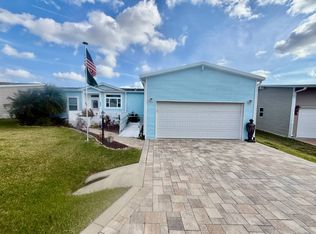 525 Palmer Dr, Lady Lake, FL 32159