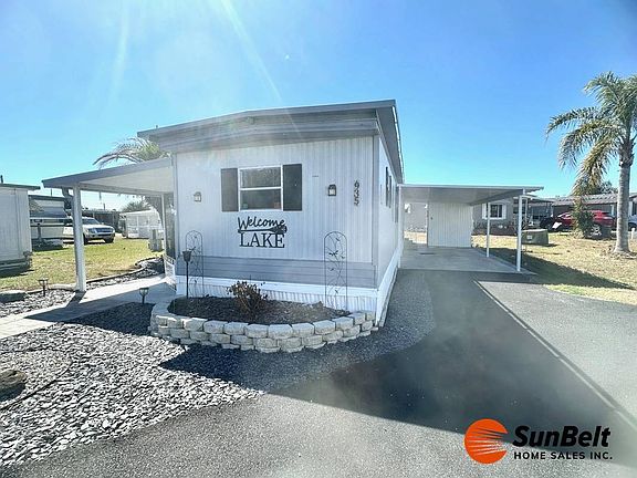 3rd image of 935 Mark Rd