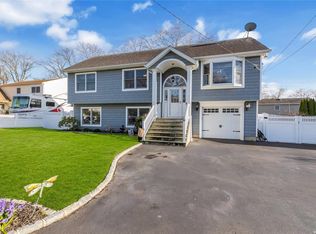 356 Deer Rd, Ronkonkoma, NY 11779