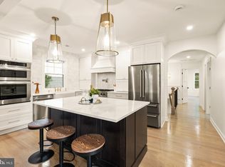 2126 N Thomas St, Arlington, VA 22207