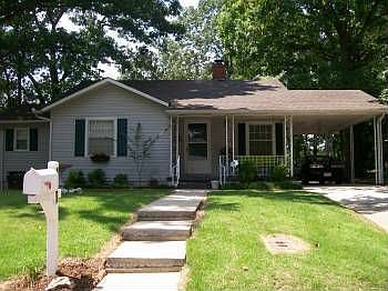 1st image of 1241 Glenn Ave