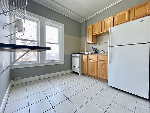 3rd image of 742-748 Martin Luther King Jr Ln SE #744-1