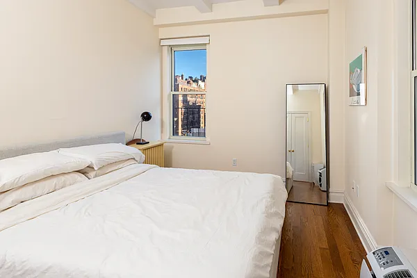 Rented by Brown Harris Stevens | media 2