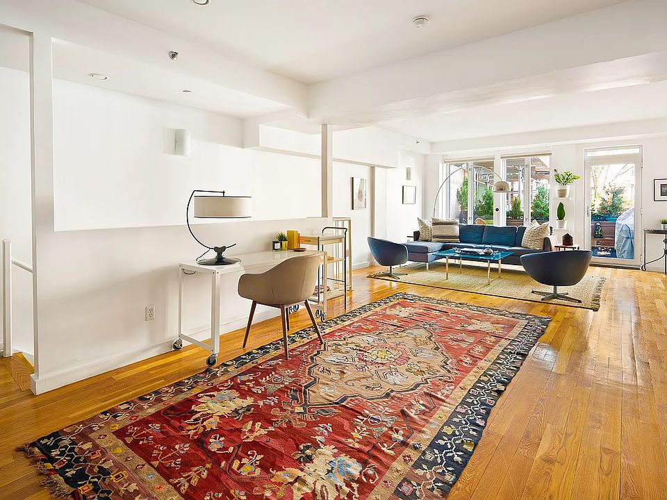1st image of 870 Pacific St APT 1