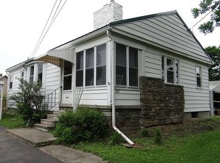 587 Cypress St, Elmira, NY
