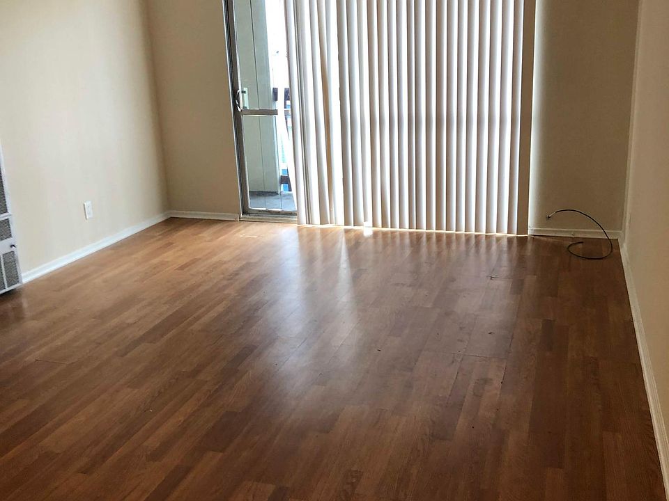 1st image of 87 Hillcrest Dr APT 2