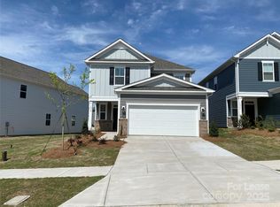 14048 Lake Home Ln, Charlotte, NC 28278