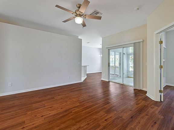4th image of 10728 Bahia Terrado Cir