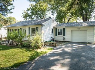 21059 Wick Rd, Taylor, MI 48180