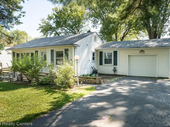 21059 Wick Rd, Taylor, MI 48180