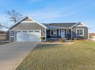 11791 Crystal Ridge Dr NE, Sparta, MI 49345