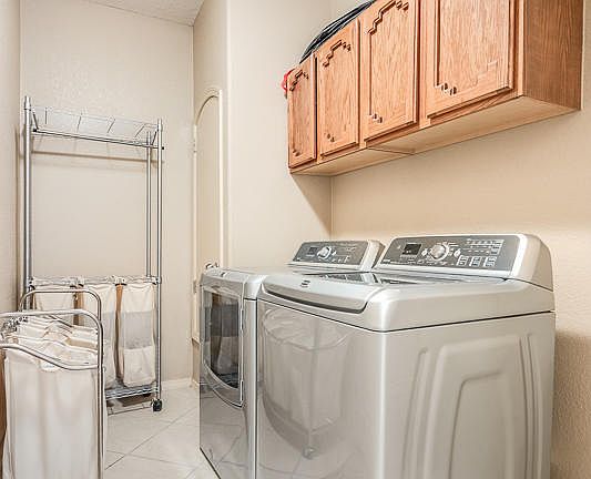 4th image of 3736 Tierra Aurora Dr