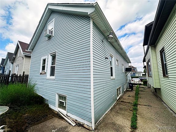 5th image of 83 Collingwood Ave