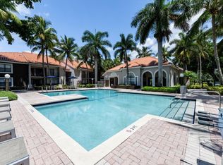 Village Place Apartment Homes, West Palm Beach, FL 33409