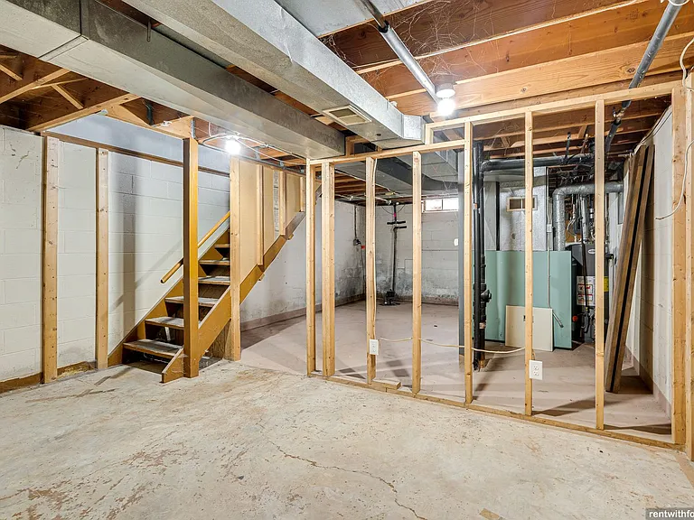 1500 W. Pershing St, Appleton — Photo 13