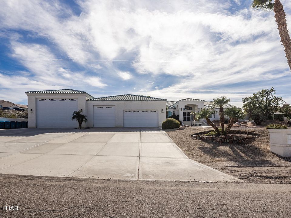 1st image of 3600 Yucca Dr