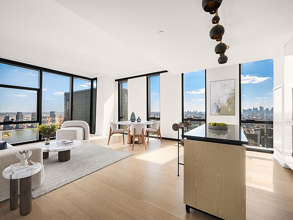 5th image of 626 1st Ave APT W36j