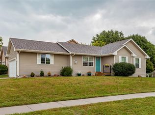 1021 9th Ave NW, Altoona, IA 50009