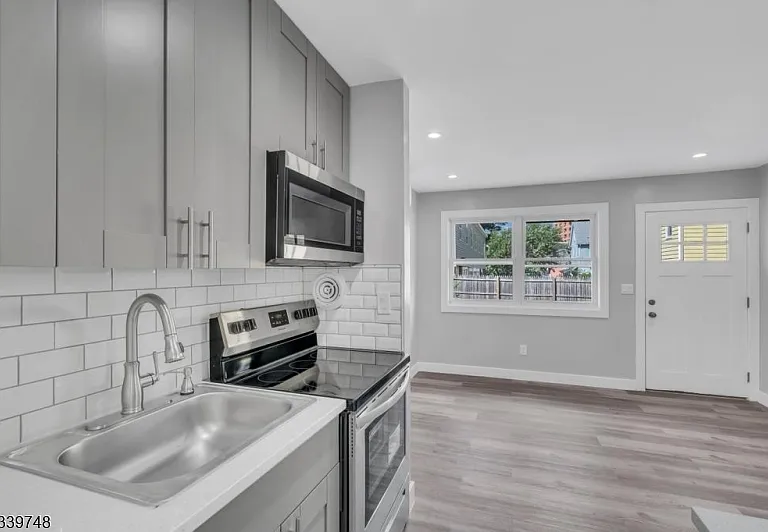 1300 Fulton St #1 — Photo 3