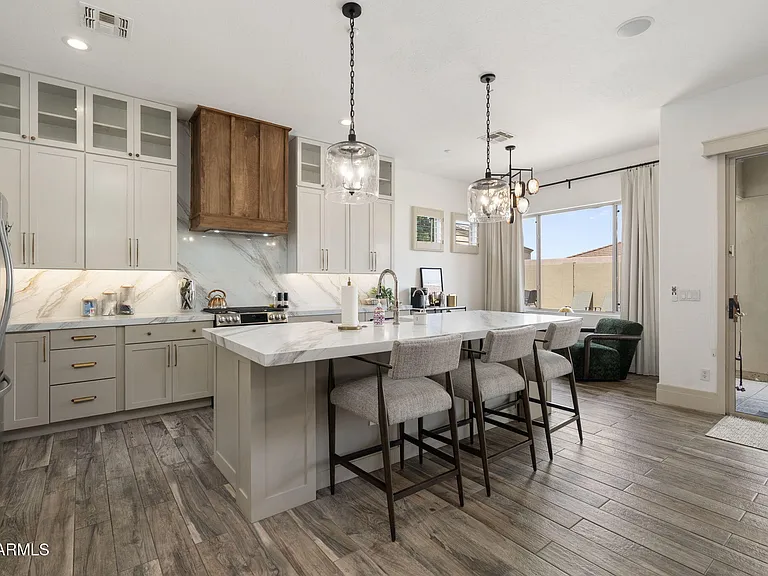 10412 E Acoma Dr — Photo 5