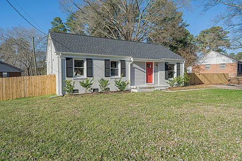 3322 Bell Dr Photo 1