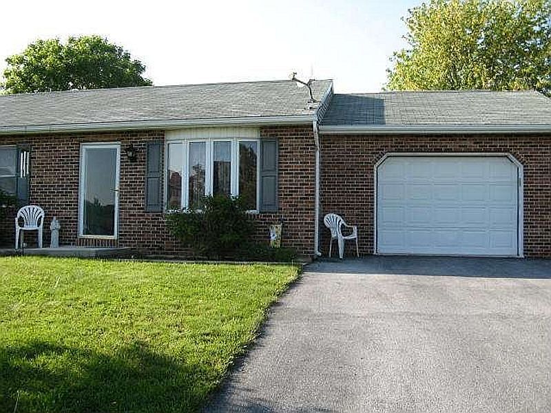 1st image of 205 E Hazel St #L-0018