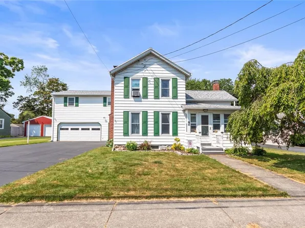 84 Bridge St, Seneca Falls, NY 13148