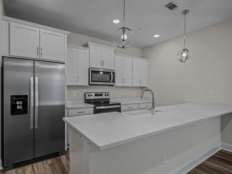 214 Franklin St #1 — Photo 2