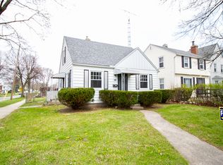 828 Dryden Dr, Toledo, OH 43612