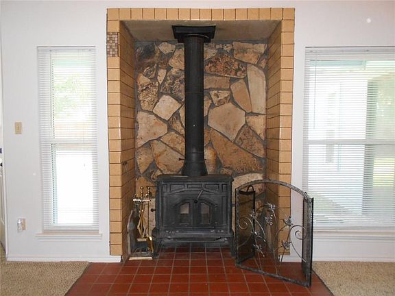 3rd image of 4745 Shadyway Dr