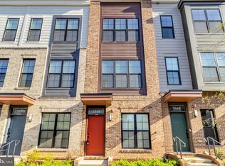 7348 Blade Dr, Falls Church, VA 22042