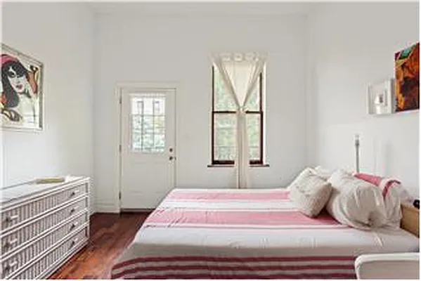 Sold by D'Andrea Craig Realty | media 14