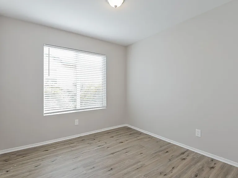 8829 E Eagle Creek Dr — Photo 10