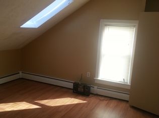 189 Regent Ave #3, Providence, RI 02908