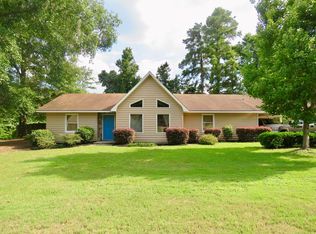 1801 Timberland Dr, Phenix City, AL 36867