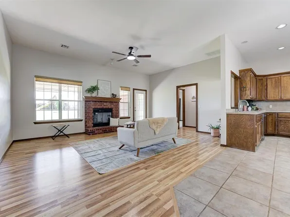 2536 Painted Wagon, Piedmont, OK 73078