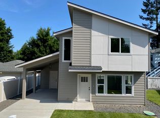 3130 S Division St #B, Spokane, WA 99203